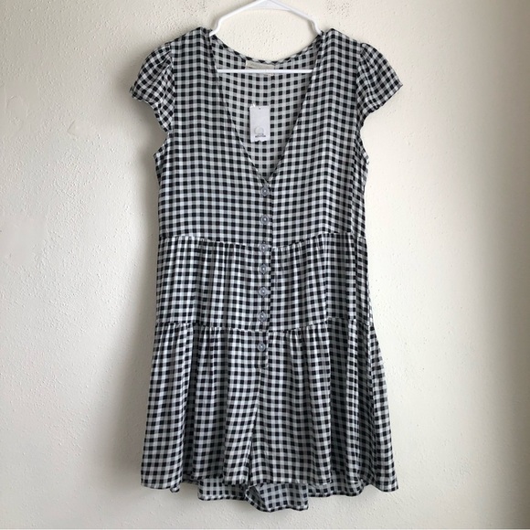 NWT Urban Outfitters Rio Tiered Button-Front Romper Size Medium - Picture 3 of 10